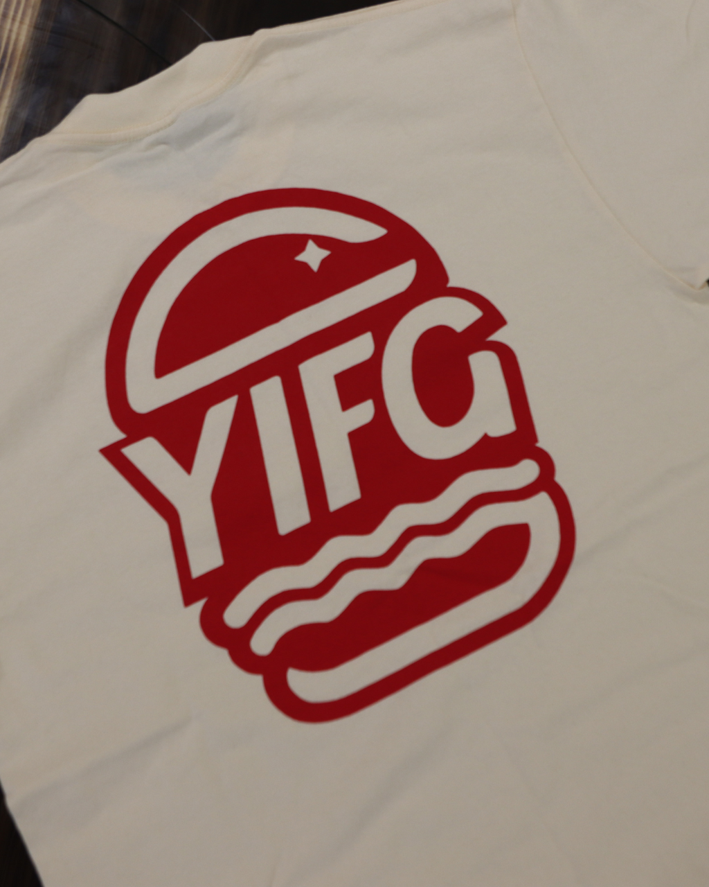 T-SHIRT